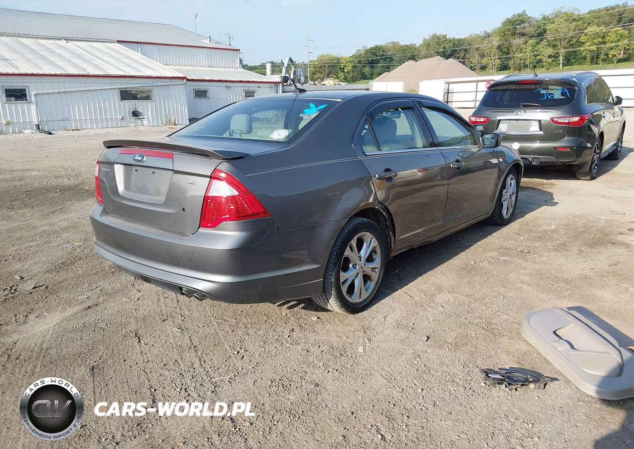 2012 Ford Fusion Se VIN:3FAHP0HA2CR315422 - 4