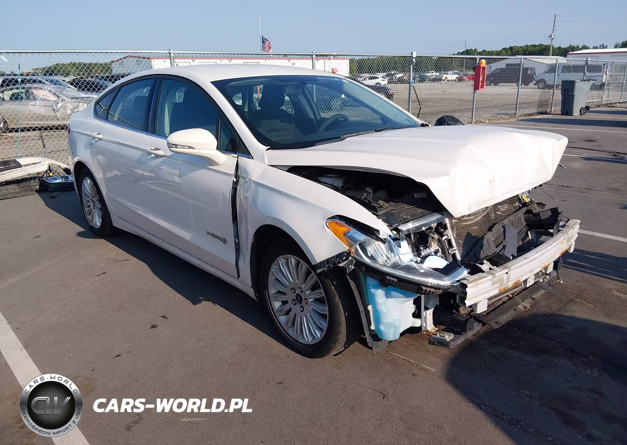 2016 Ford Fusion Hybrid Se