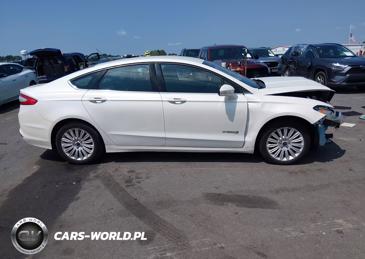 2016 Ford Fusion Hybrid Se VIN:3FA6P0LUXGR405674 - 14