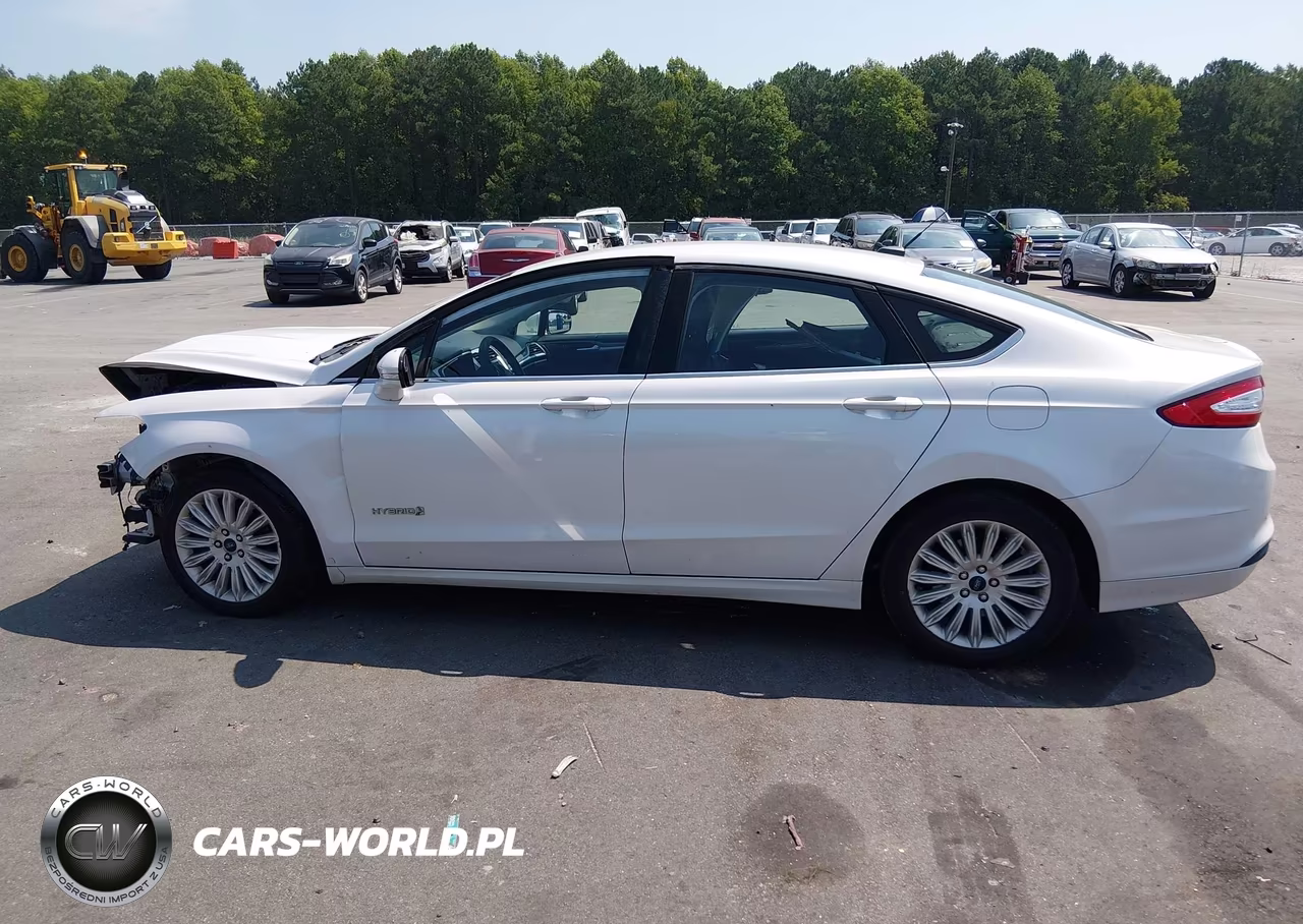 2016 Ford Fusion Hybrid Se VIN:3FA6P0LUXGR405674 - 15