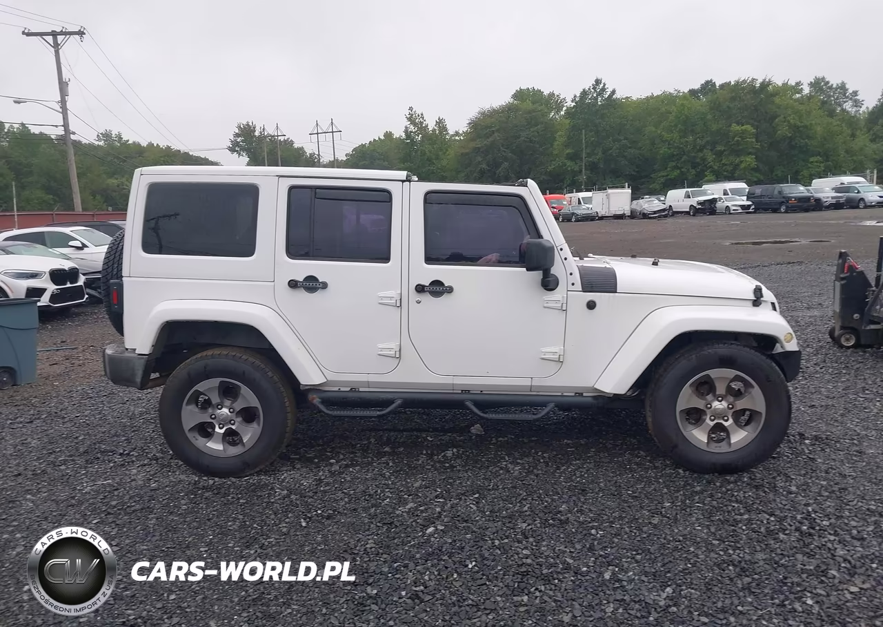 2012 Jeep Wrangler Unlimited Sport VIN:1C4BJWDG8CL286747 - 13