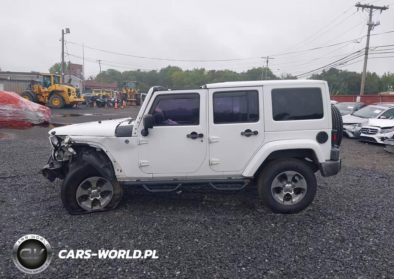 2012 Jeep Wrangler Unlimited Sport VIN:1C4BJWDG8CL286747 - 14