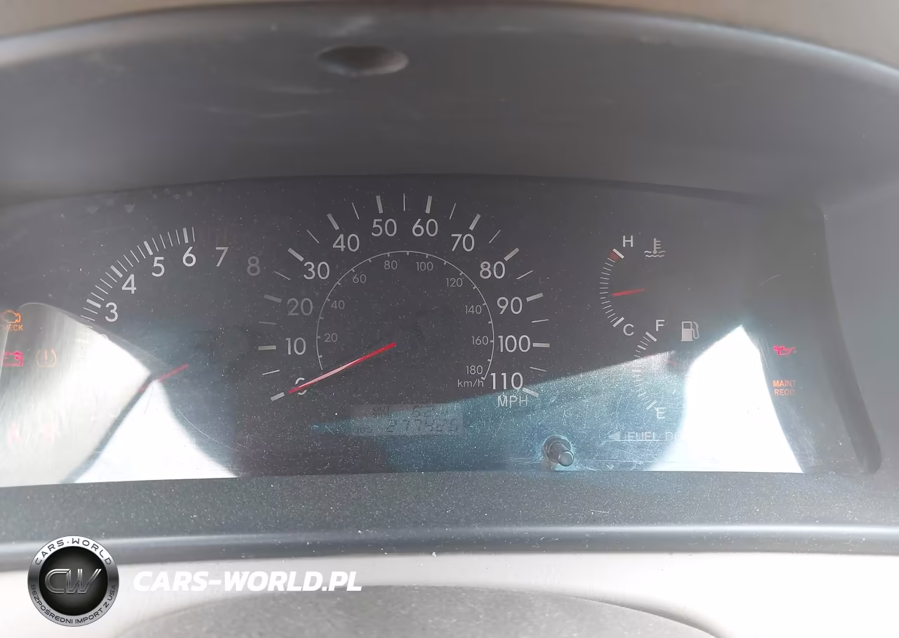 2005 Toyota Corolla Le VIN:1NXBR30E05Z477745 - 7