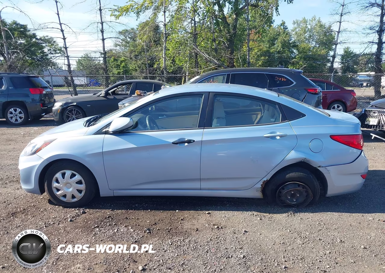 2013 Hyundai Accent Gls VIN:KMHCT4AE3DU331655 - 14