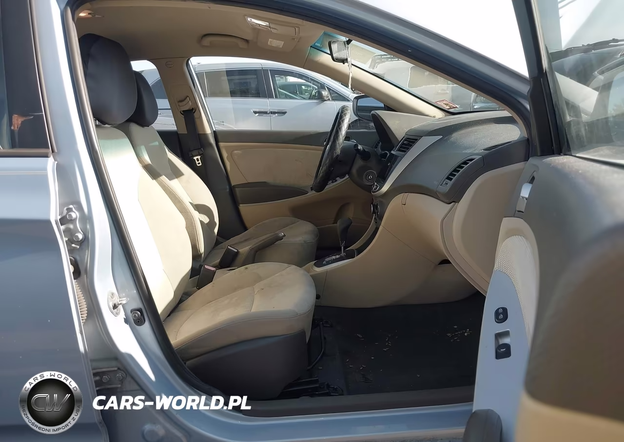 2013 Hyundai Accent Gls VIN:KMHCT4AE3DU331655 - 5