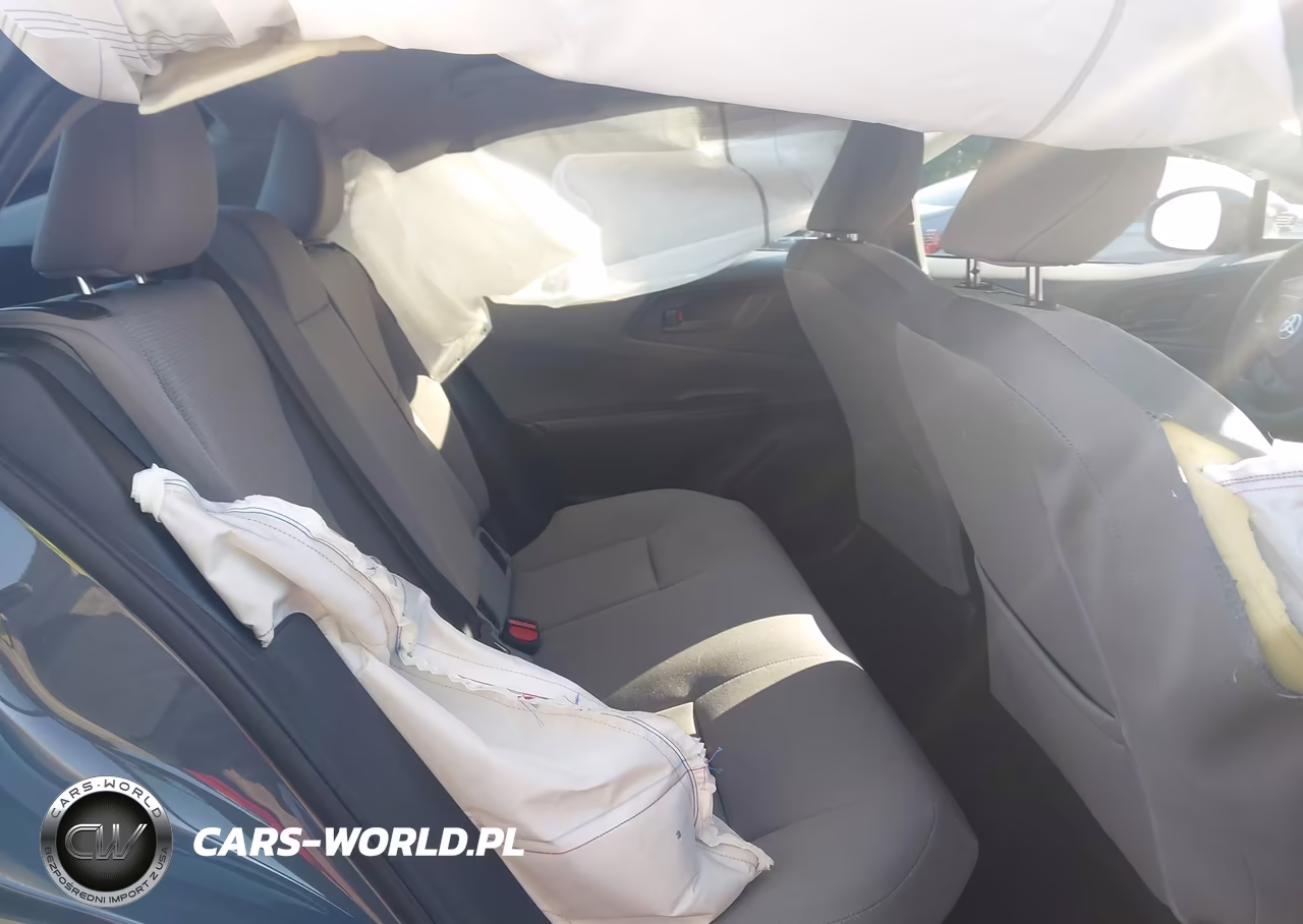 2025 Toyota Prius Le VIN:JTDACAAU1S3064679 - 8