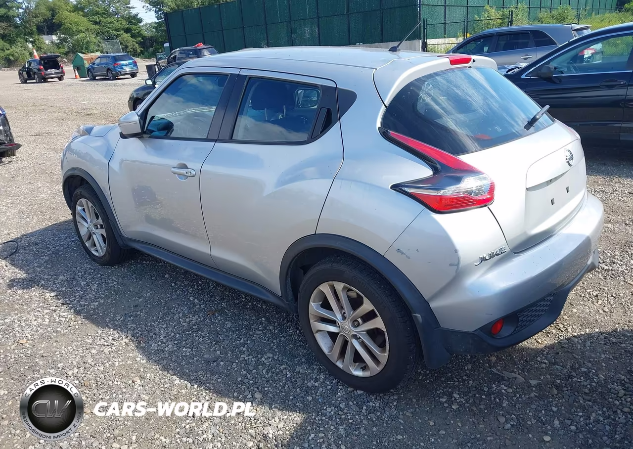 2015 Nissan Juke S VIN:JN8AF5MV5FT552014 - 3