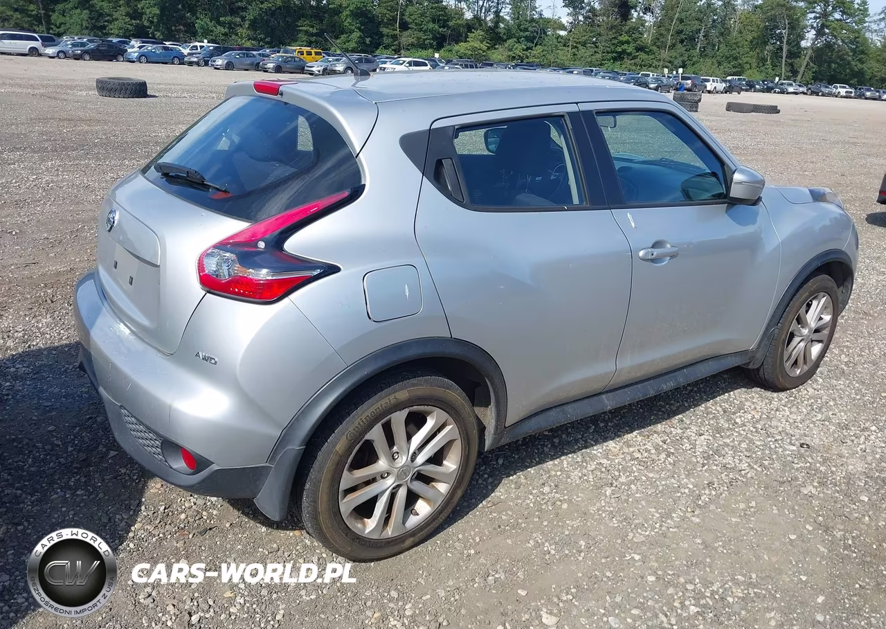 2015 Nissan Juke S VIN:JN8AF5MV5FT552014 - 4