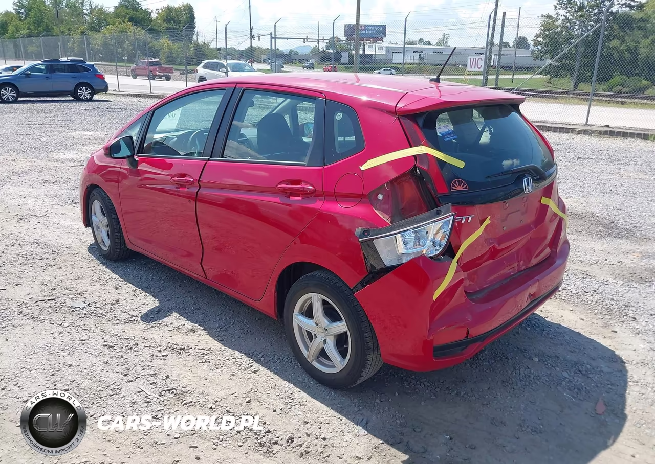 2019 Honda Fit Lx VIN:3HGGK5H42KM742303 - 3