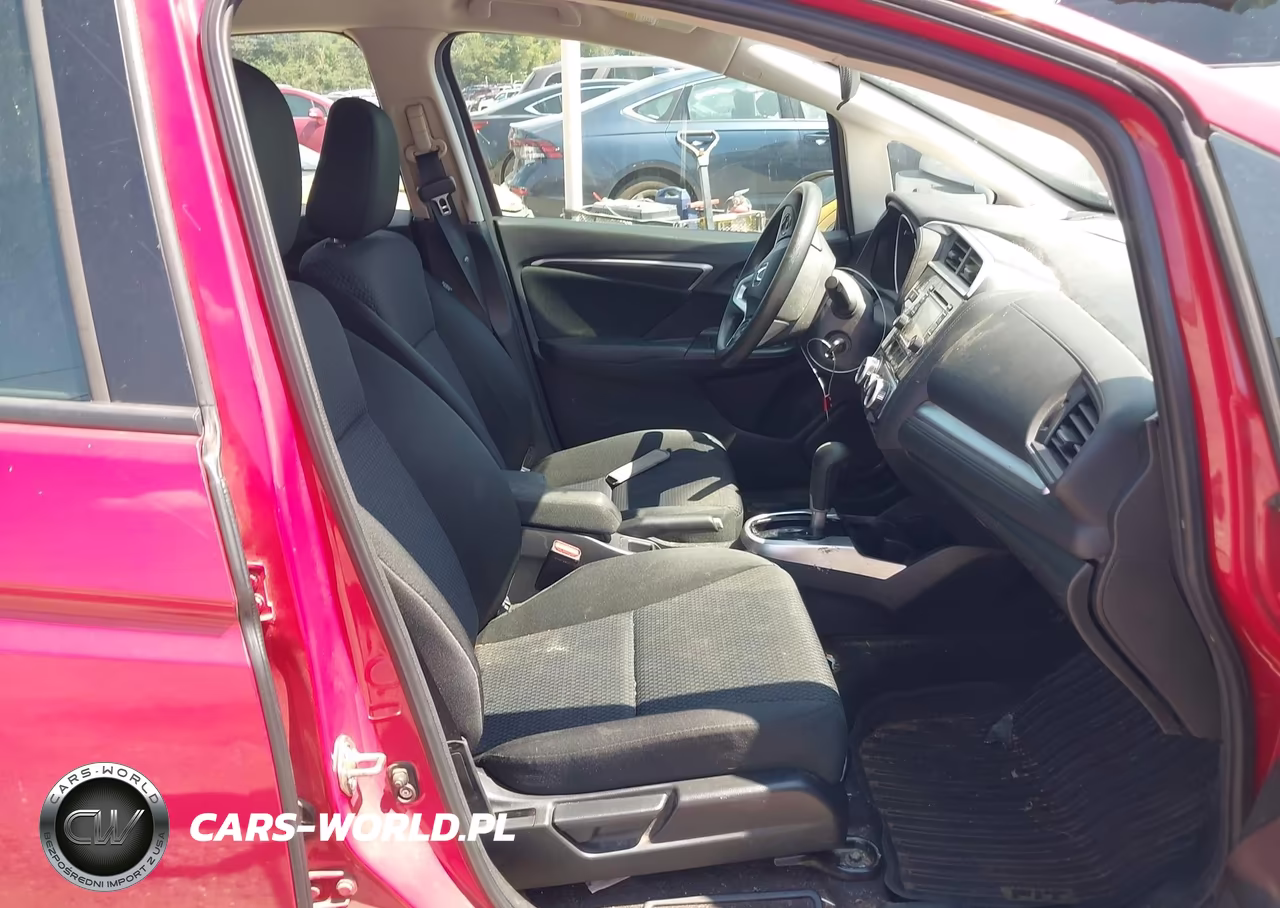 2019 Honda Fit Lx VIN:3HGGK5H42KM742303 - 5