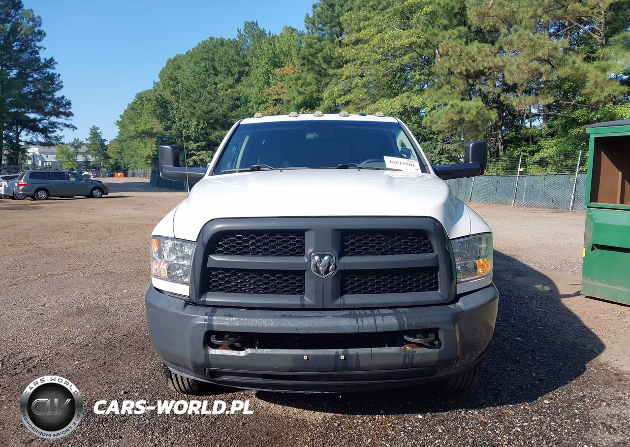 2017 Ram 3500 Tradesman 4X4 8' Box VIN:3C63RRGL2HG672745 - 12