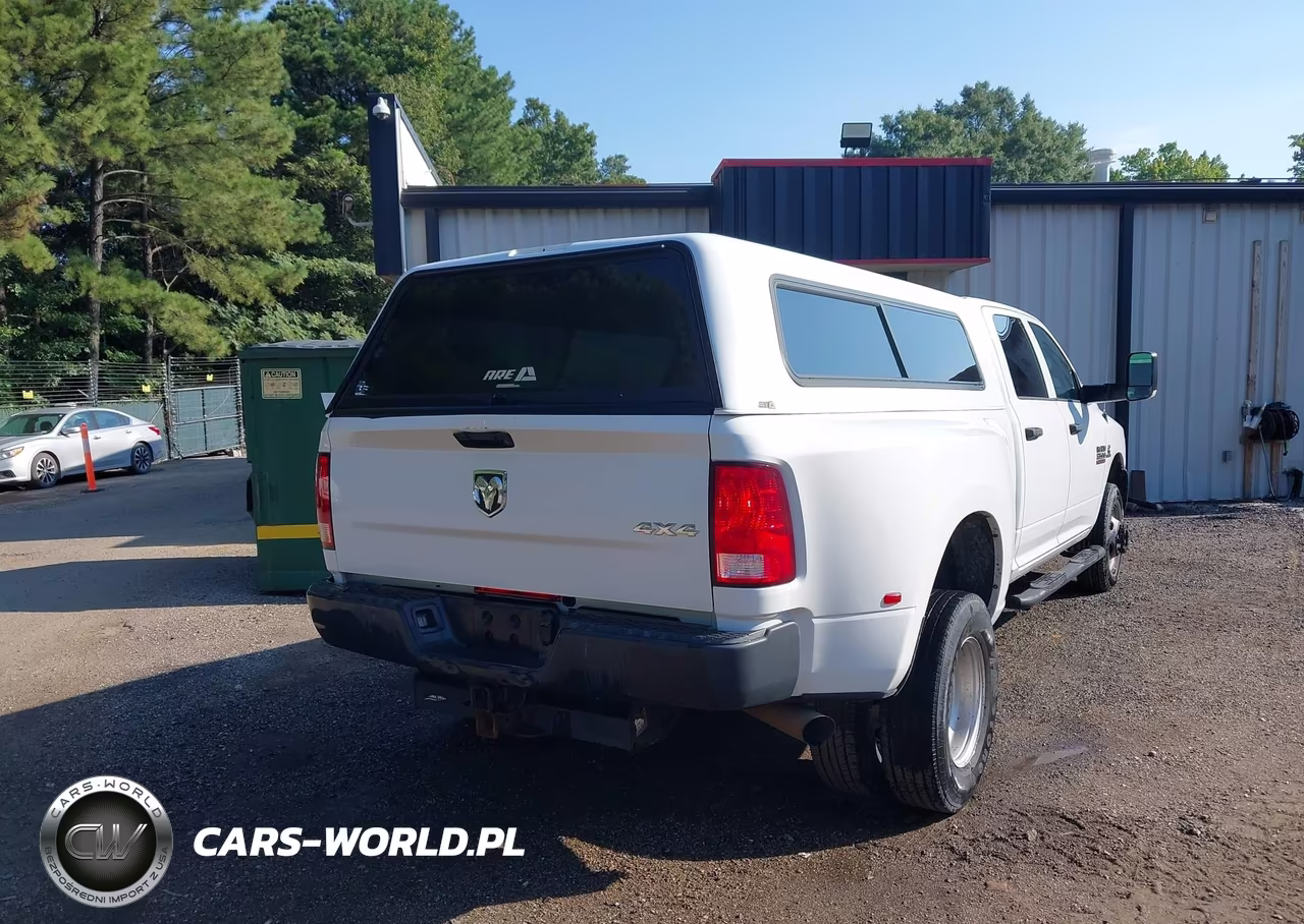 2017 Ram 3500 Tradesman 4X4 8' Box VIN:3C63RRGL2HG672745 - 4