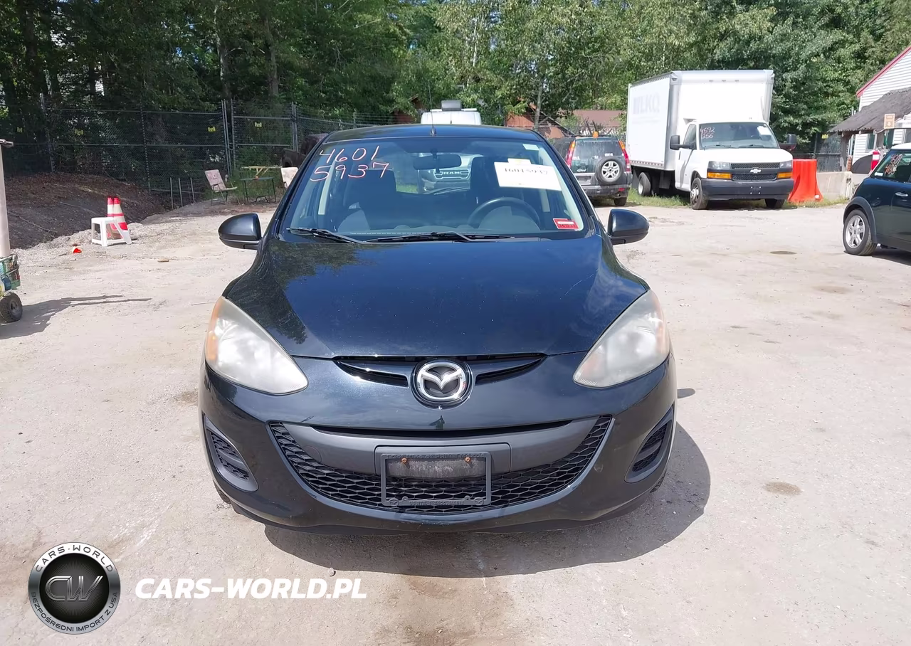 2014 Mazda Mazda2 Sport VIN:JM1DE1KZ3E0175306 - 13