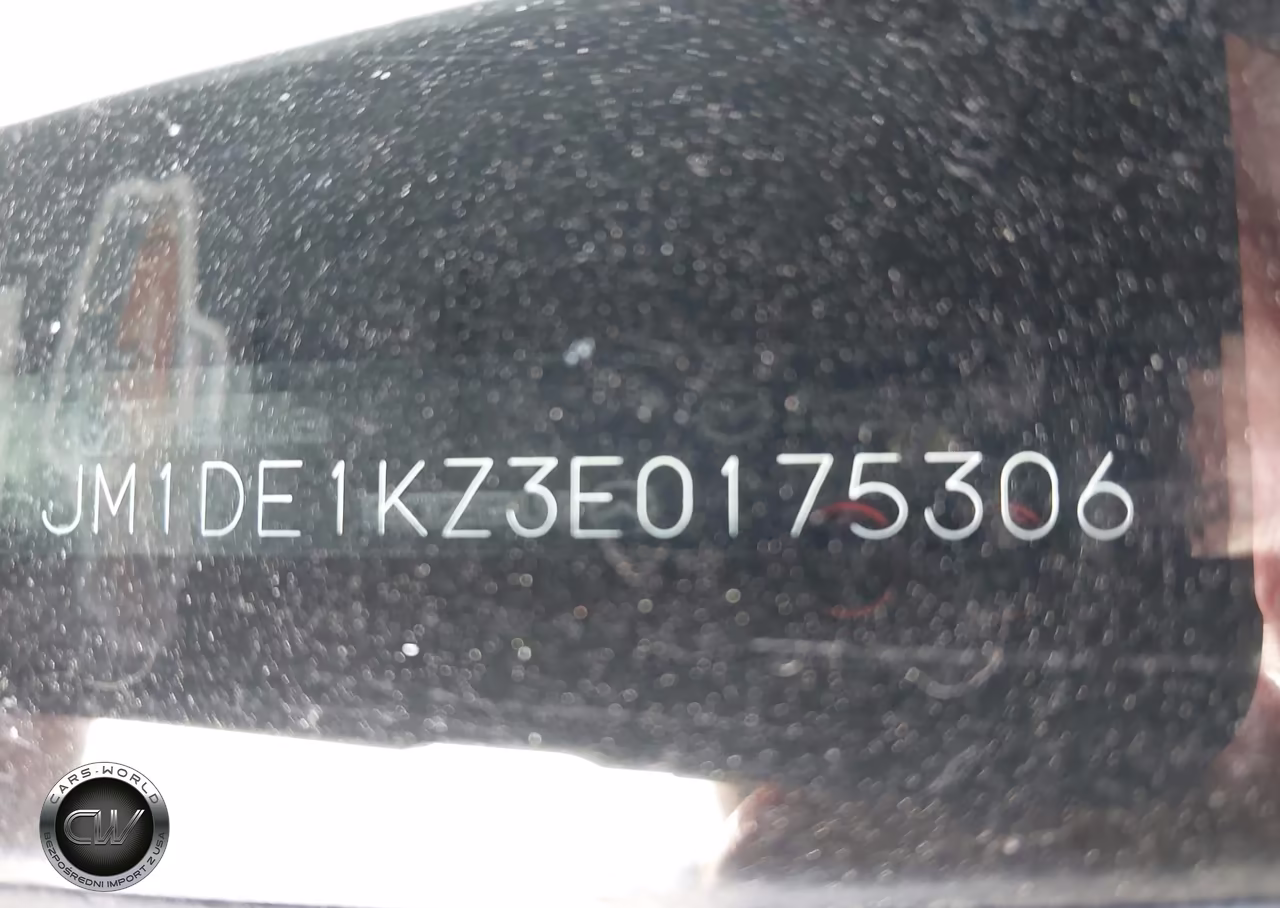 2014 Mazda Mazda2 Sport VIN:JM1DE1KZ3E0175306 - 9