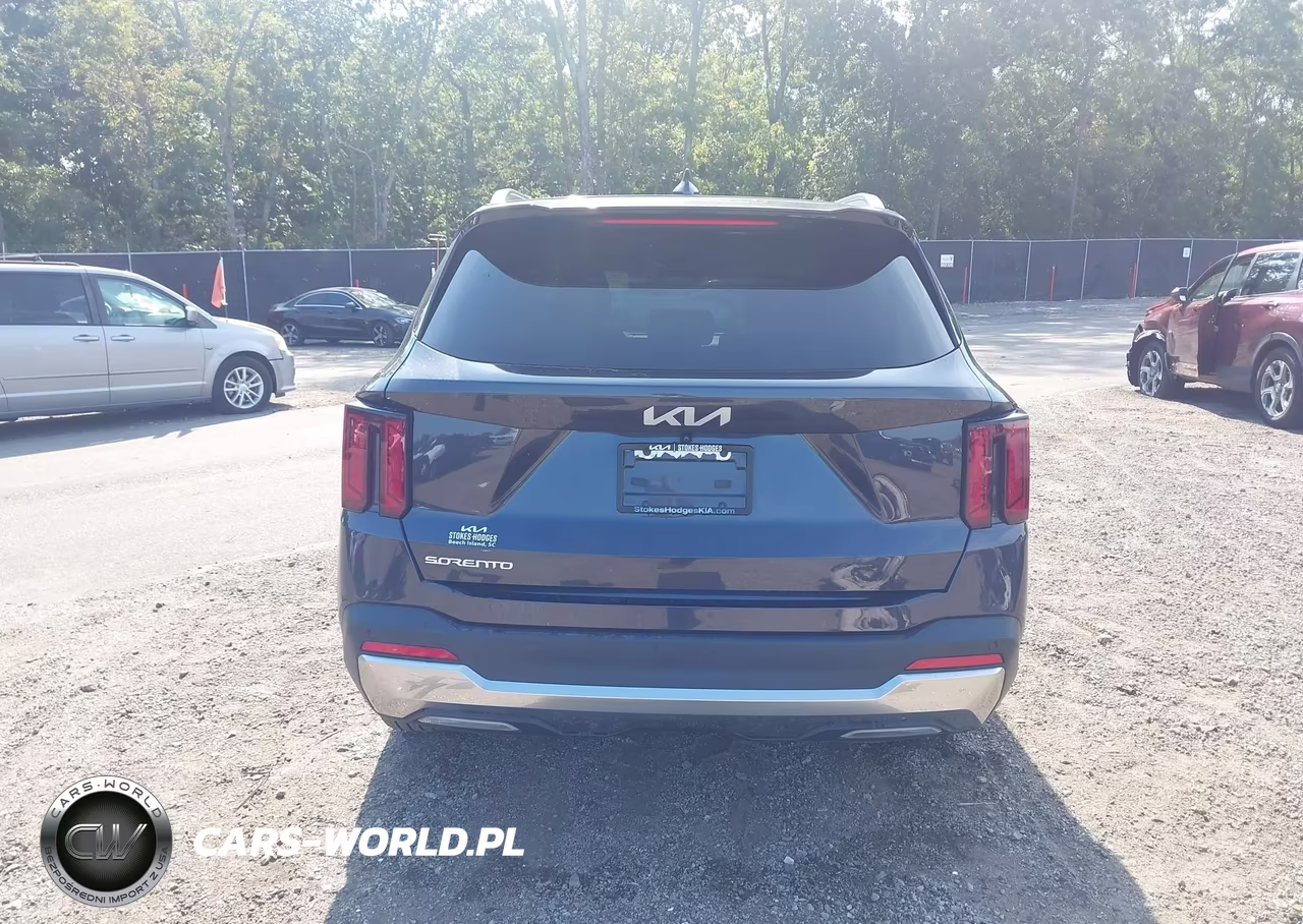 2025 Kia Sorento S VIN:5XYRL4JC0SG352894 - 17
