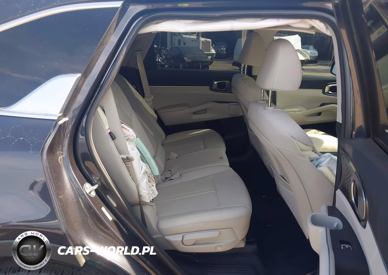2025 Kia Sorento S VIN:5XYRL4JC0SG352894 - 8
