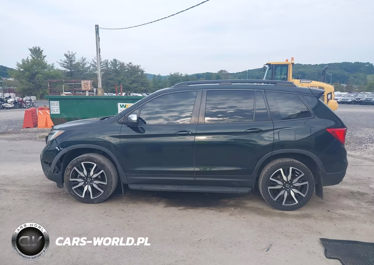 2019 Honda Passport Touring VIN:5FNYF8H98KB004496 - 14