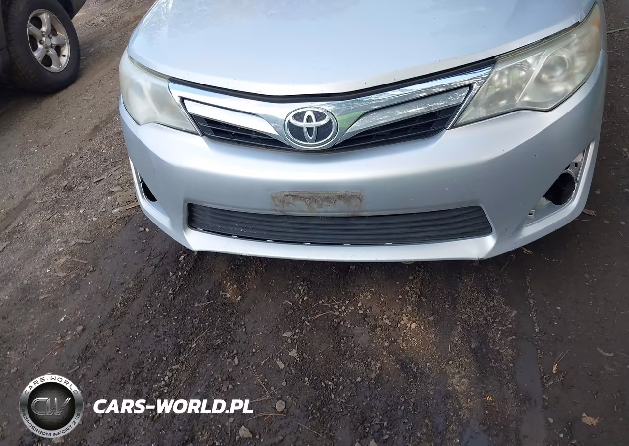 2014 Toyota Camry Le VIN:4T4BF1FK1ER425573 - 6