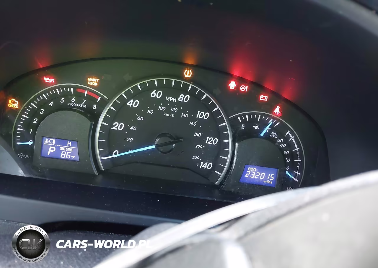 2014 Toyota Camry Le VIN:4T4BF1FK1ER425573 - 7