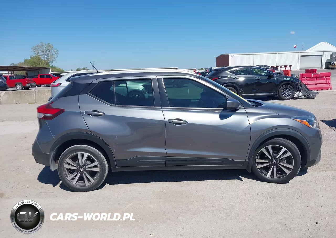2020 Nissan Kicks Sv Xtronic Cvt VIN:3N1CP5CV4LL538112 - 13
