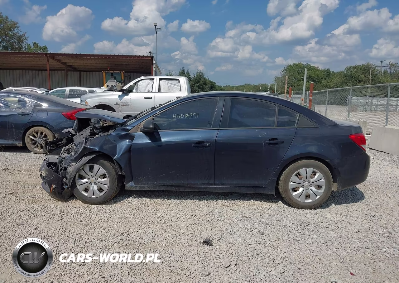 2016 Chevrolet Cruze Limited Ls Auto VIN:1G1PC5SH0G7214762 - 15