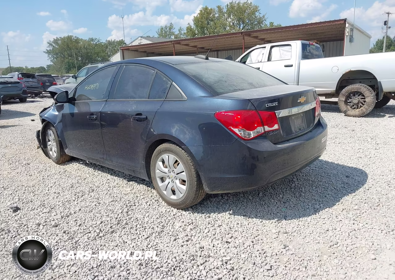 2016 Chevrolet Cruze Limited Ls Auto VIN:1G1PC5SH0G7214762 - 3