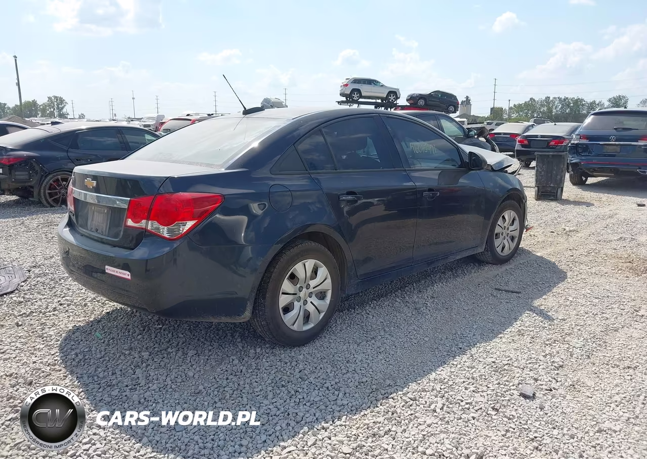 2016 Chevrolet Cruze Limited Ls Auto VIN:1G1PC5SH0G7214762 - 4