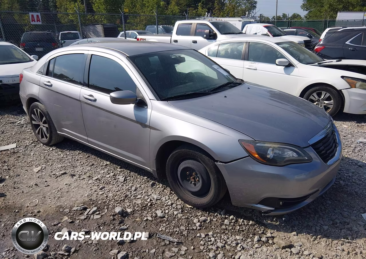 2014 Chrysler 200 Touring VIN:1C3CCBBGXEN183898 - 1