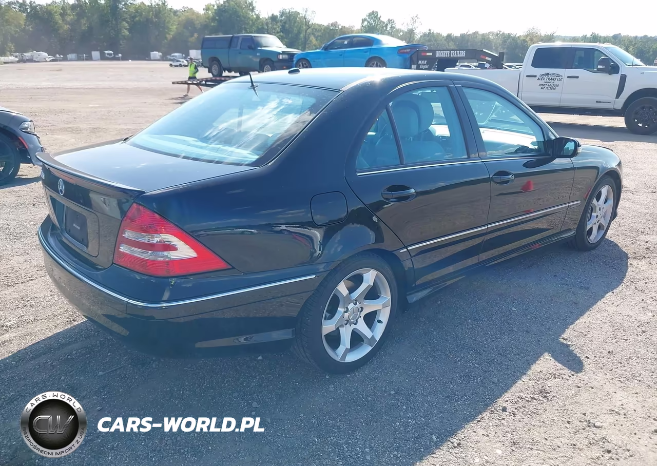 2007 Mercedes-Benz C 230 Sport VIN:WDBRF52H37F876296 - 4