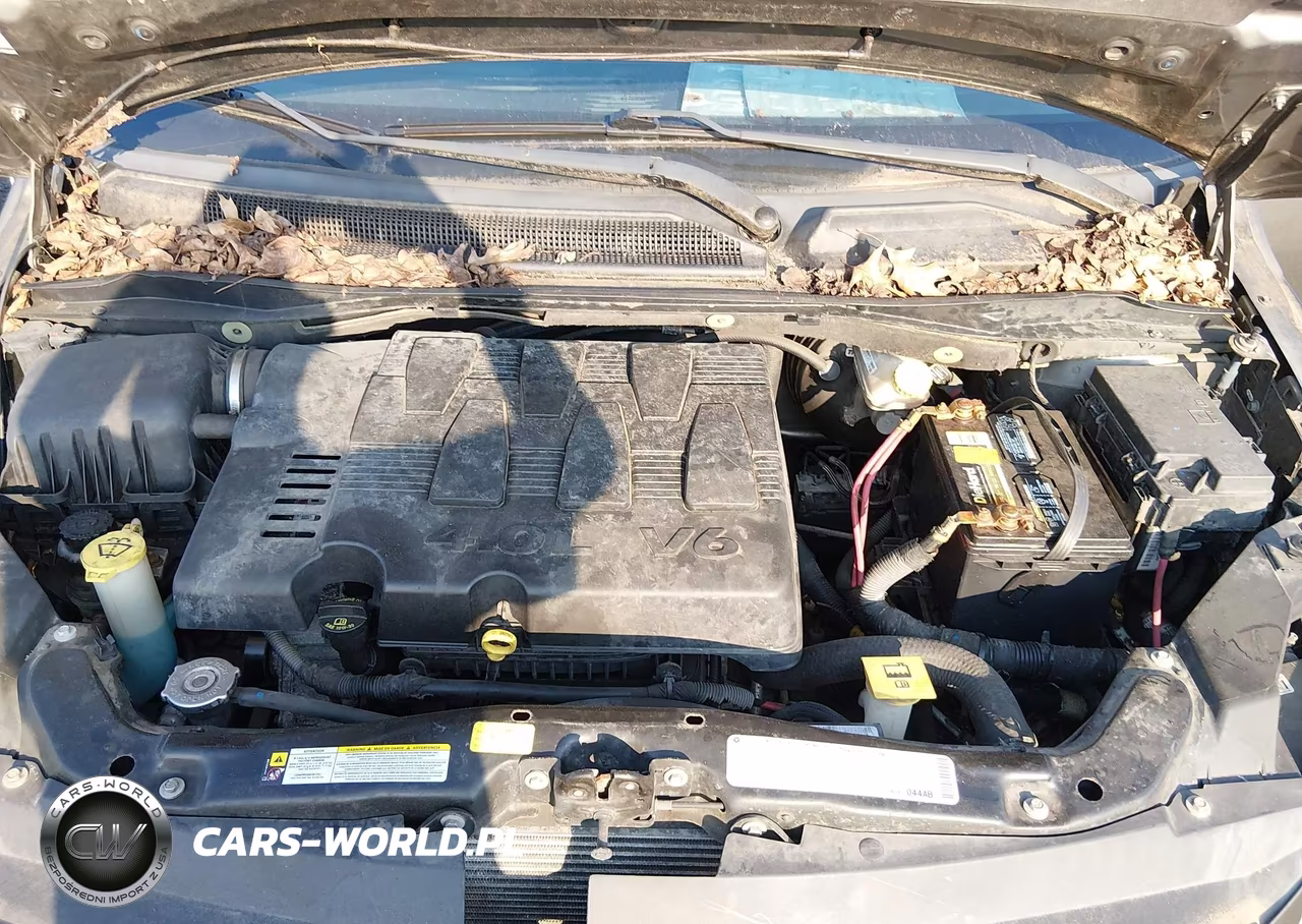2010 Volkswagen Routan Sel VIN:2V4RW5DX2AR236947 - 10