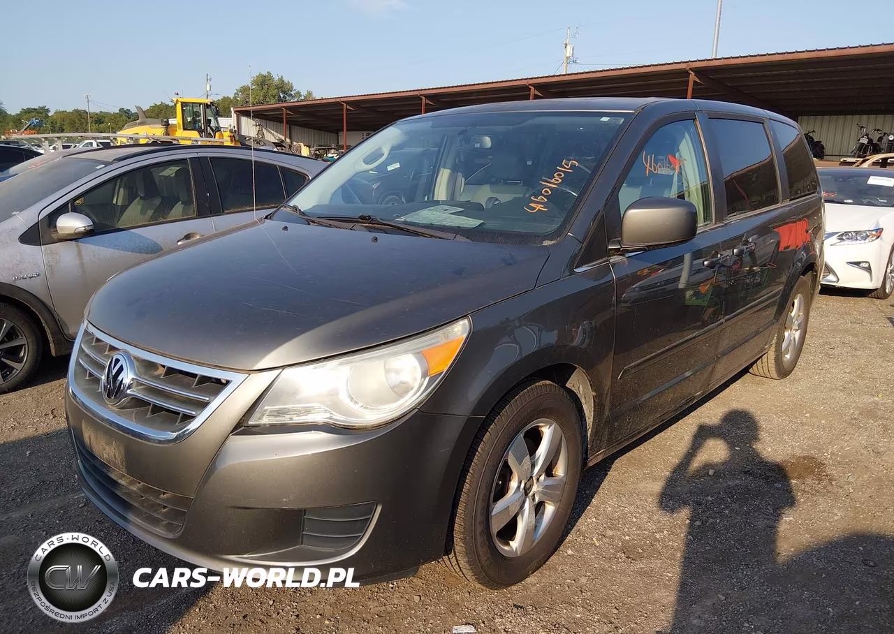 2010 Volkswagen Routan Sel VIN:2V4RW5DX2AR236947 - 2