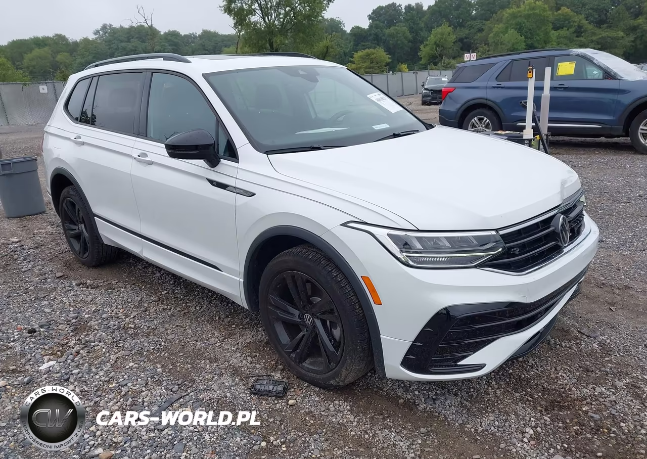 2023 Volkswagen Tiguan 2.0T Se R-Line Black