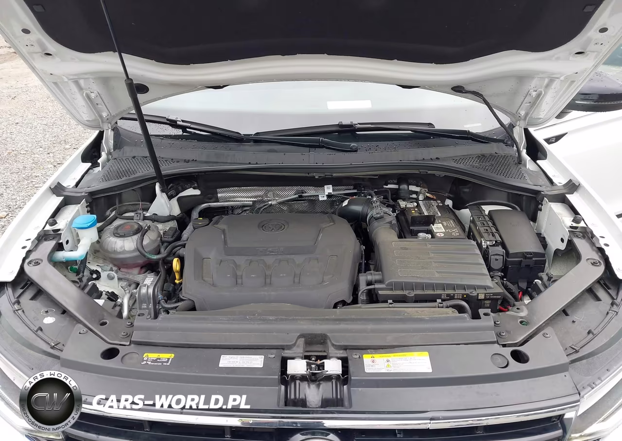 2023 Volkswagen Tiguan 2.0T Se R-Line Black VIN:3VV8B7AX2PM024682 - 10