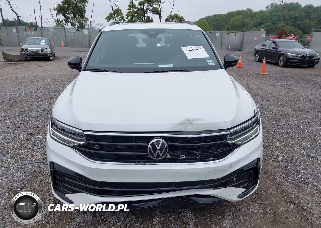 2023 Volkswagen Tiguan 2.0T Se R-Line Black VIN:3VV8B7AX2PM024682 - 12