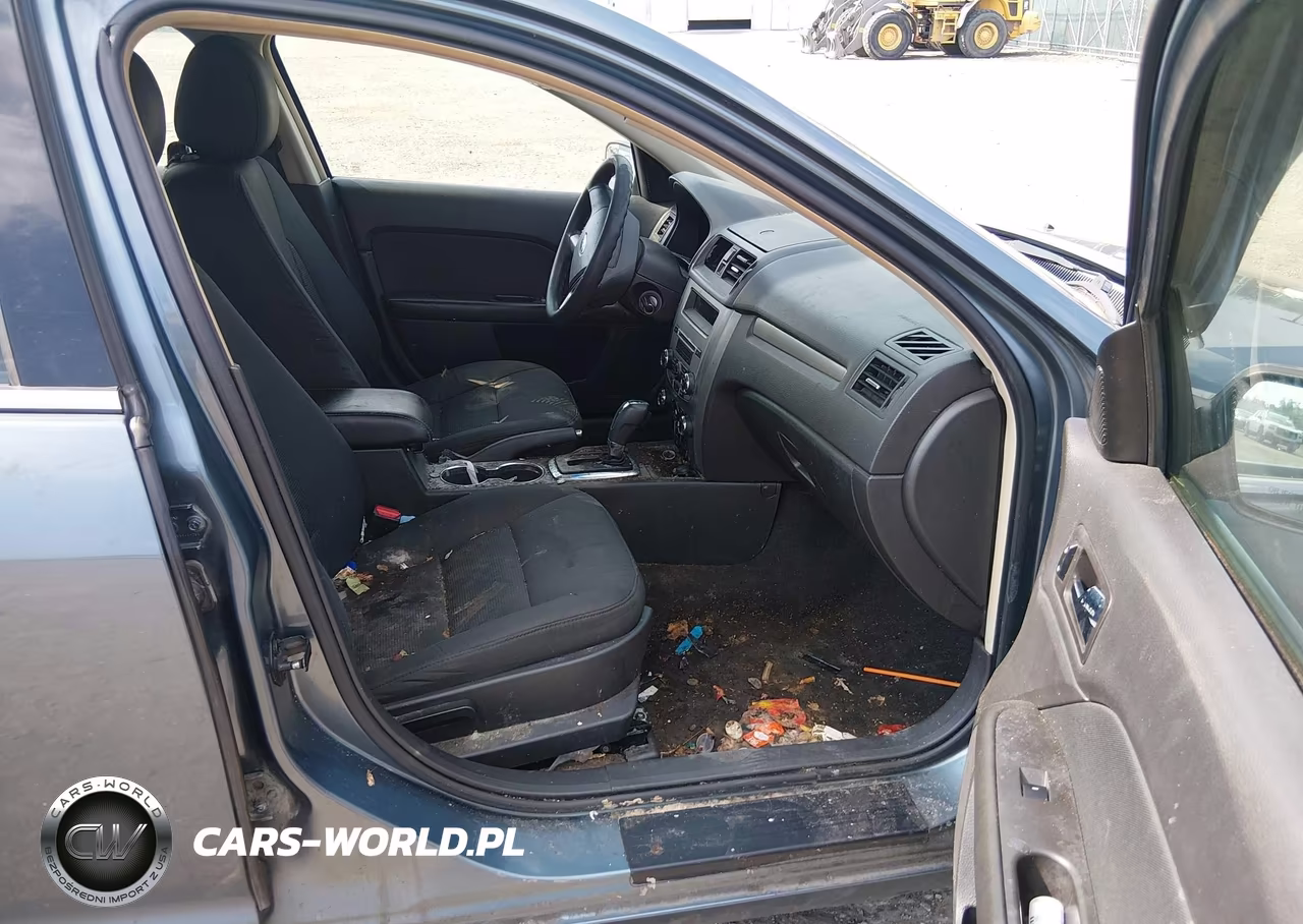 2012 Ford Fusion Se VIN:3FAHP0HA5CR281119 - 5