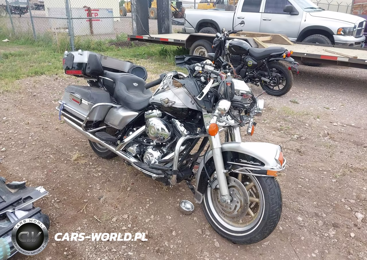 2003 Harley-Davidson Flhtcui Anniversary VIN:1HD1FCW473Y632626 - 1