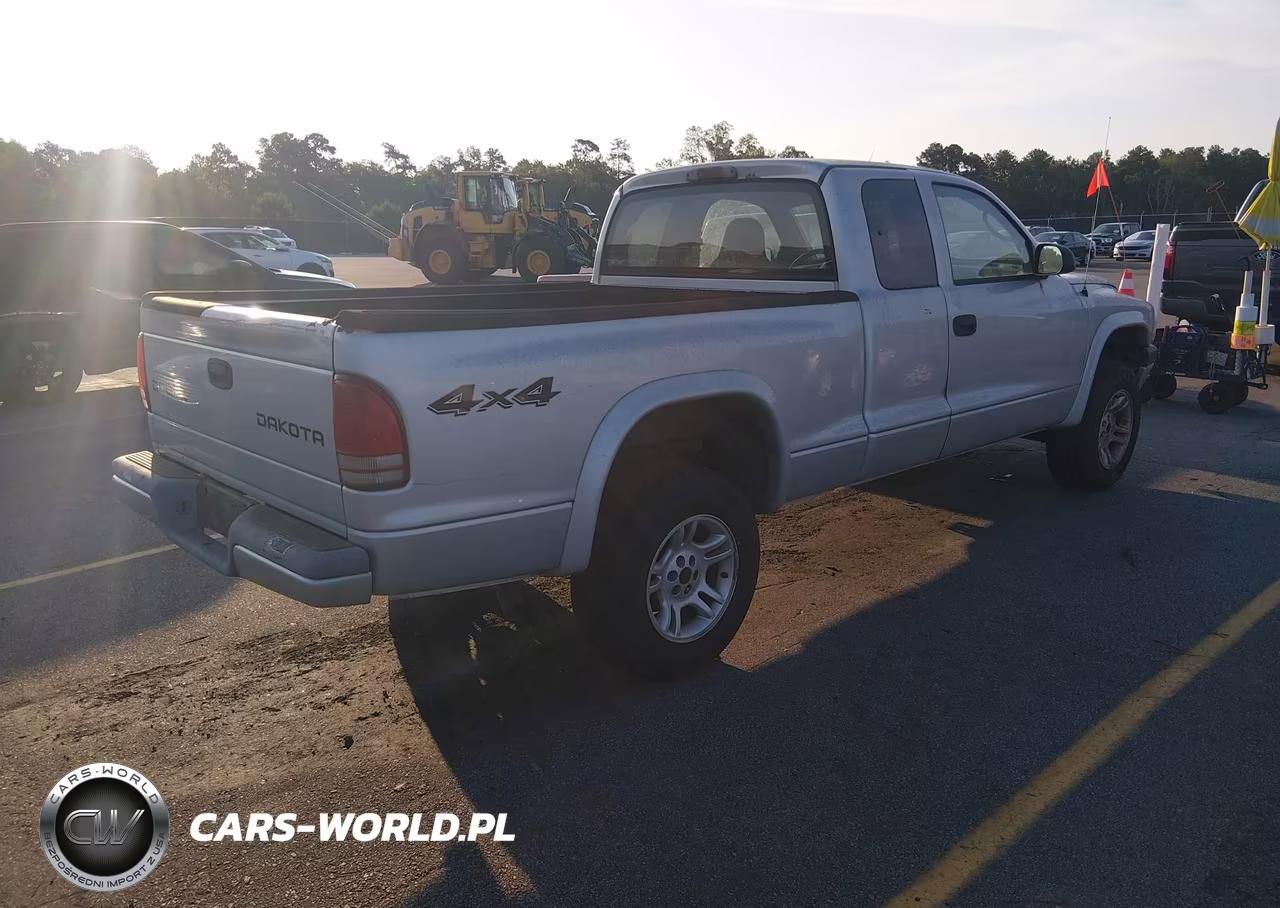 2003 Dodge Dakota Sport VIN:1D7HG32X13S235578 - 4