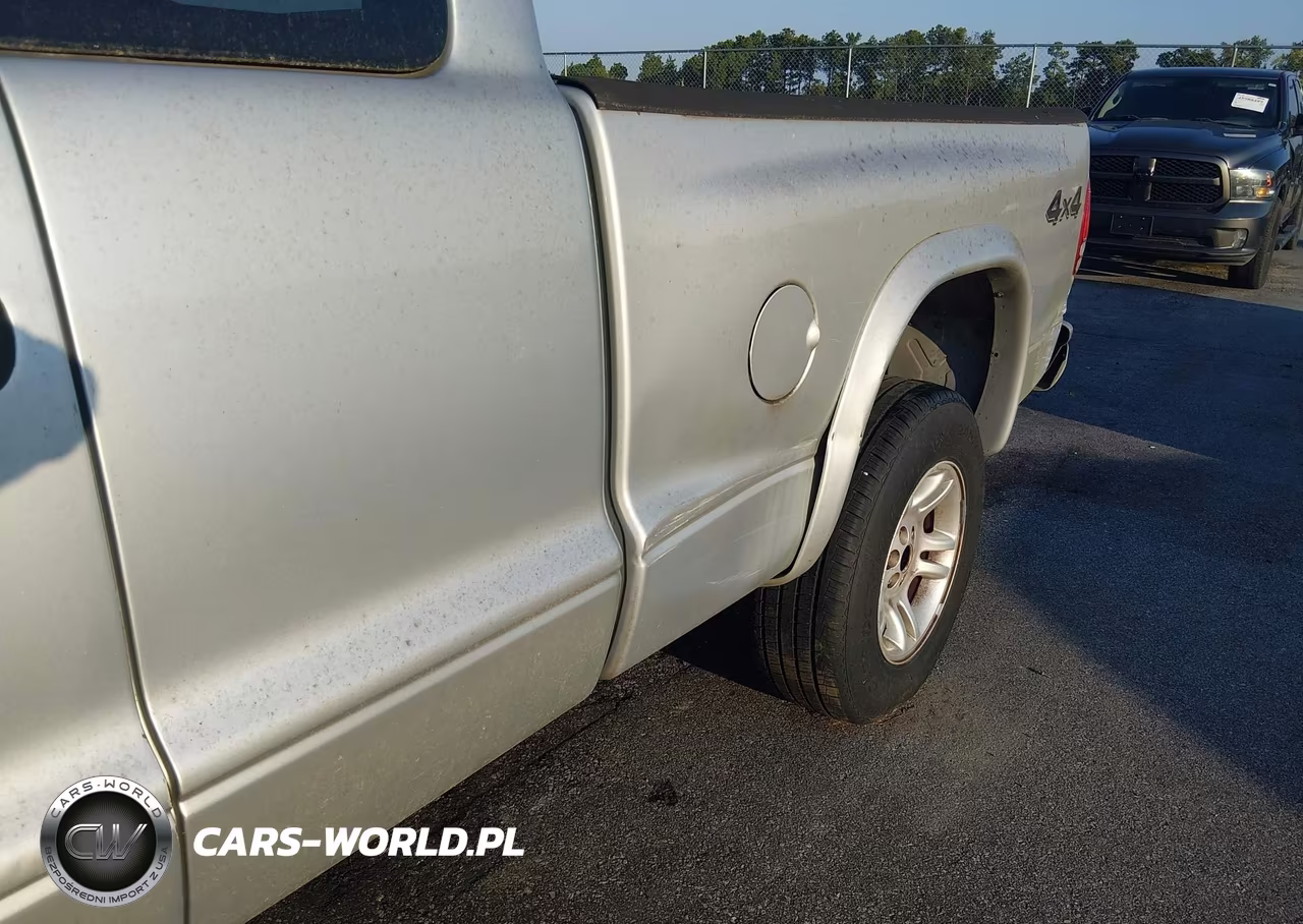 2003 Dodge Dakota Sport VIN:1D7HG32X13S235578 - 6