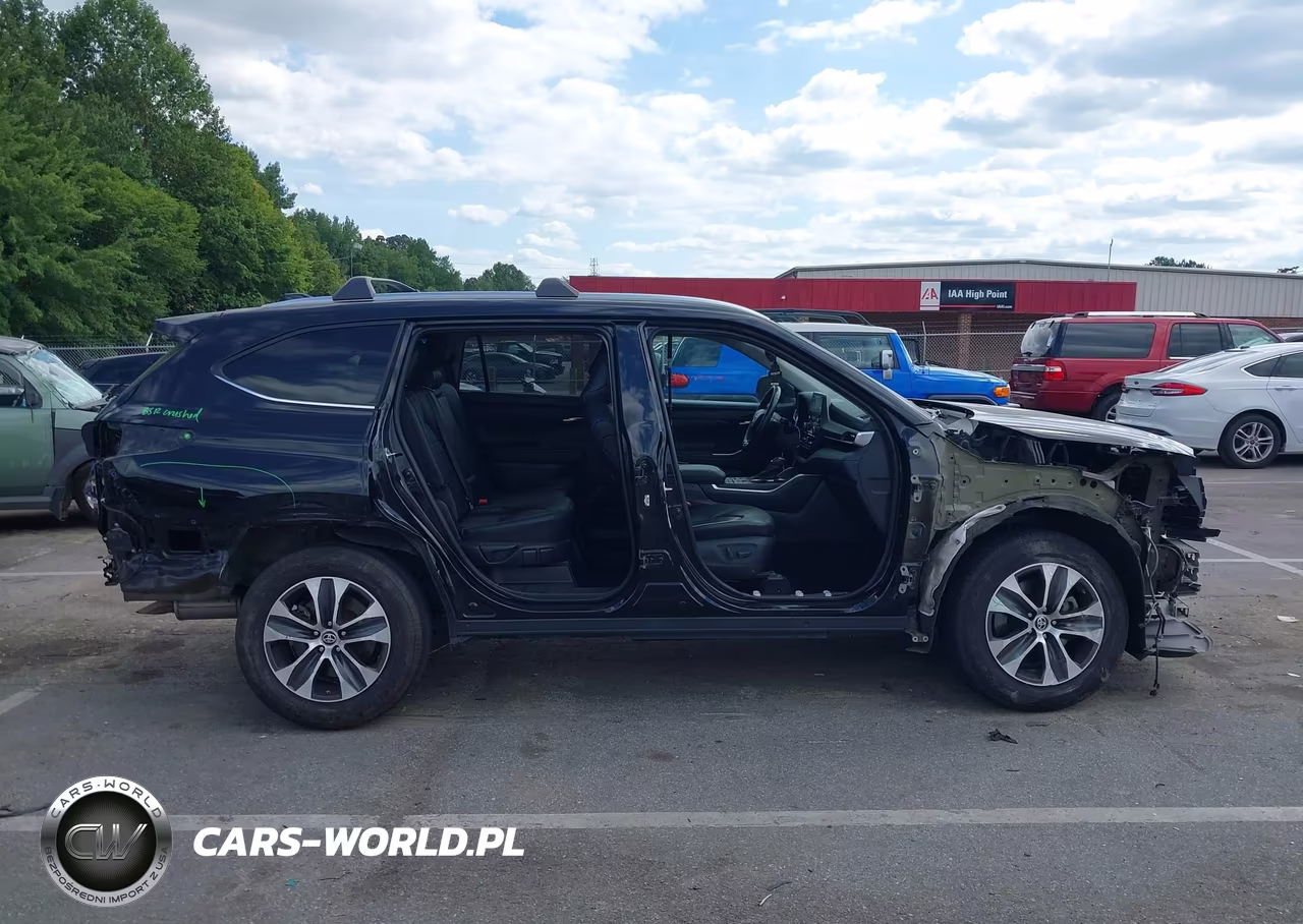 2020 Toyota Highlander Xle VIN:5TDHZRBH7LS519872 - 14