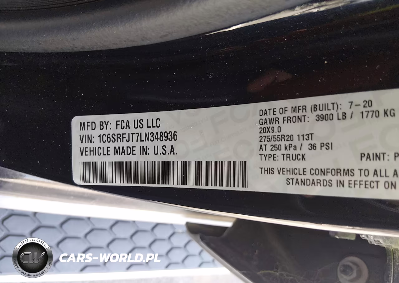 2020 Ram 1500 Laramie 4X4 5'7 Box VIN:1C6SRFJT7LN348936 - 9