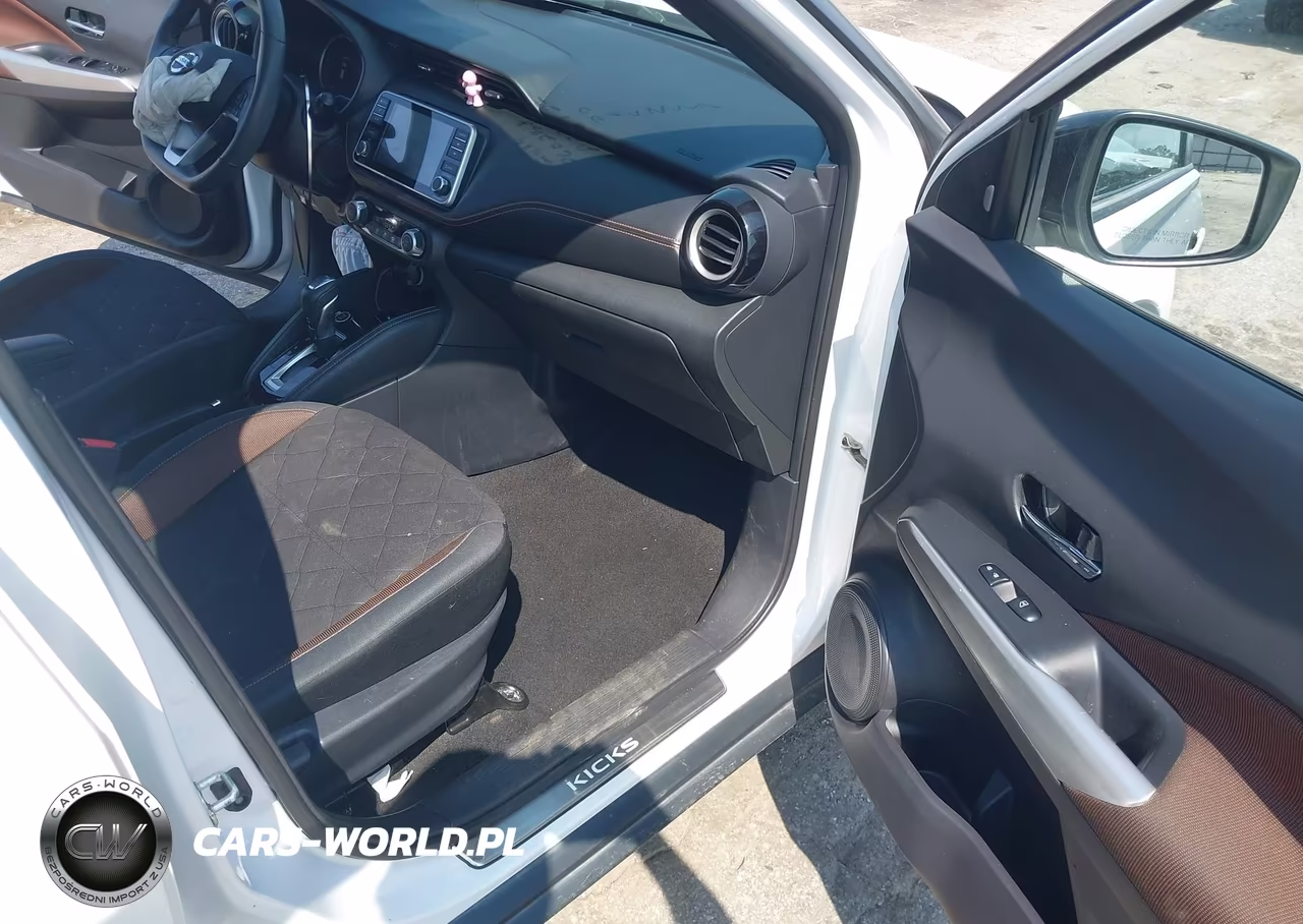 2020 Nissan Kicks Sr Xtronic Cvt VIN:3N1CP5DV3LL542439 - 5