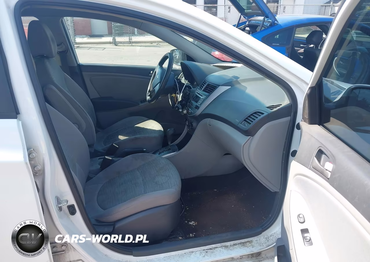 2015 Hyundai Accent Gls VIN:KMHCT4AE7FU841140 - 5