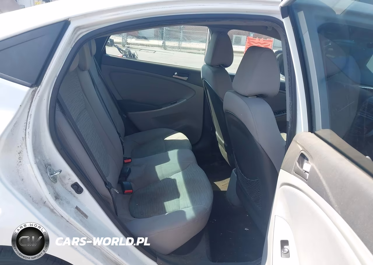 2015 Hyundai Accent Gls VIN:KMHCT4AE7FU841140 - 8