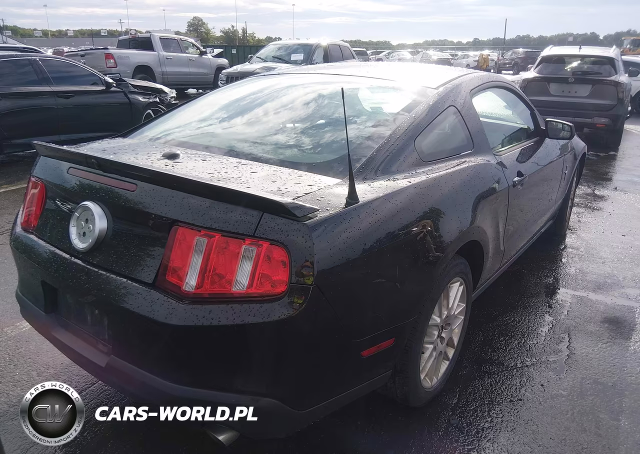 2012 Ford Mustang V6 Premium VIN:1ZVBP8AM0C5231814 - 4