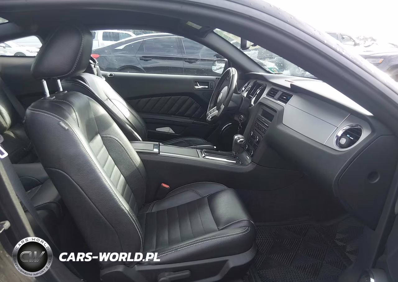 2012 Ford Mustang V6 Premium VIN:1ZVBP8AM0C5231814 - 5