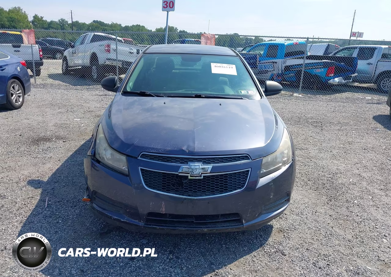 2014 Chevrolet Cruze Ls Auto VIN:1G1PA5SG2E7406372 - 12