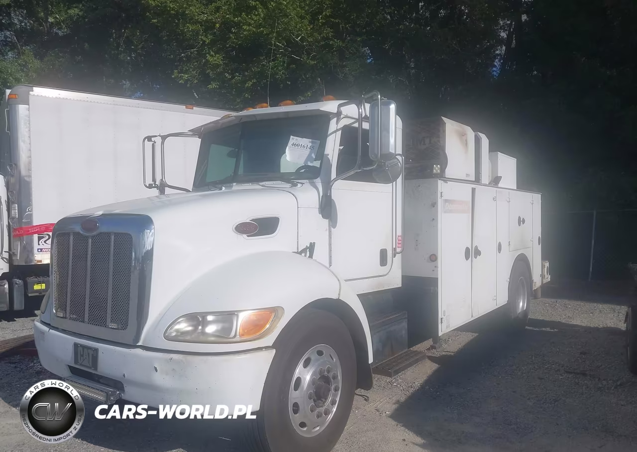2008 Peterbilt 335 – zdjęcie 1 z 13