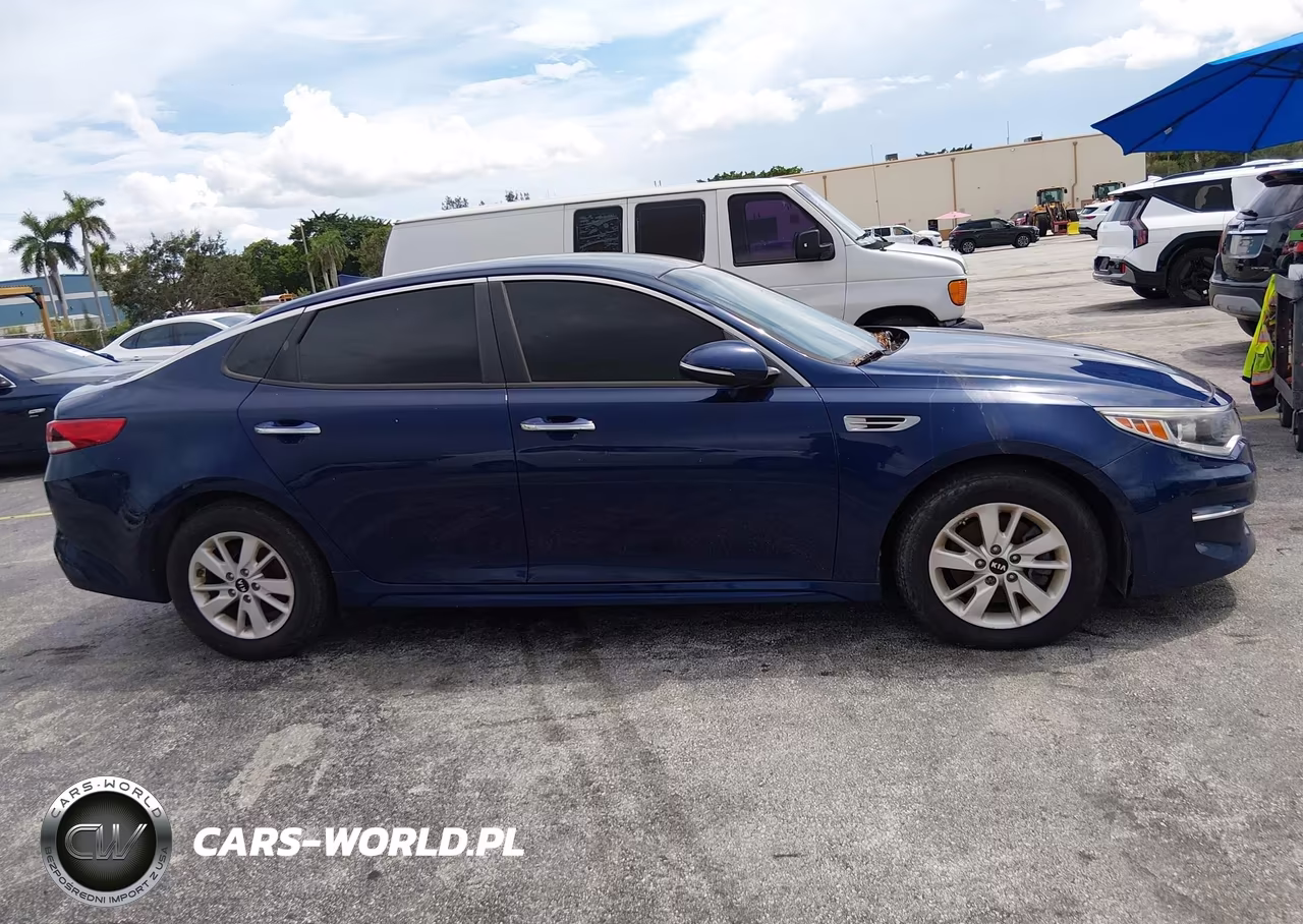 2018 Kia Optima Lx VIN:5XXGT4L31JG184366 - 13