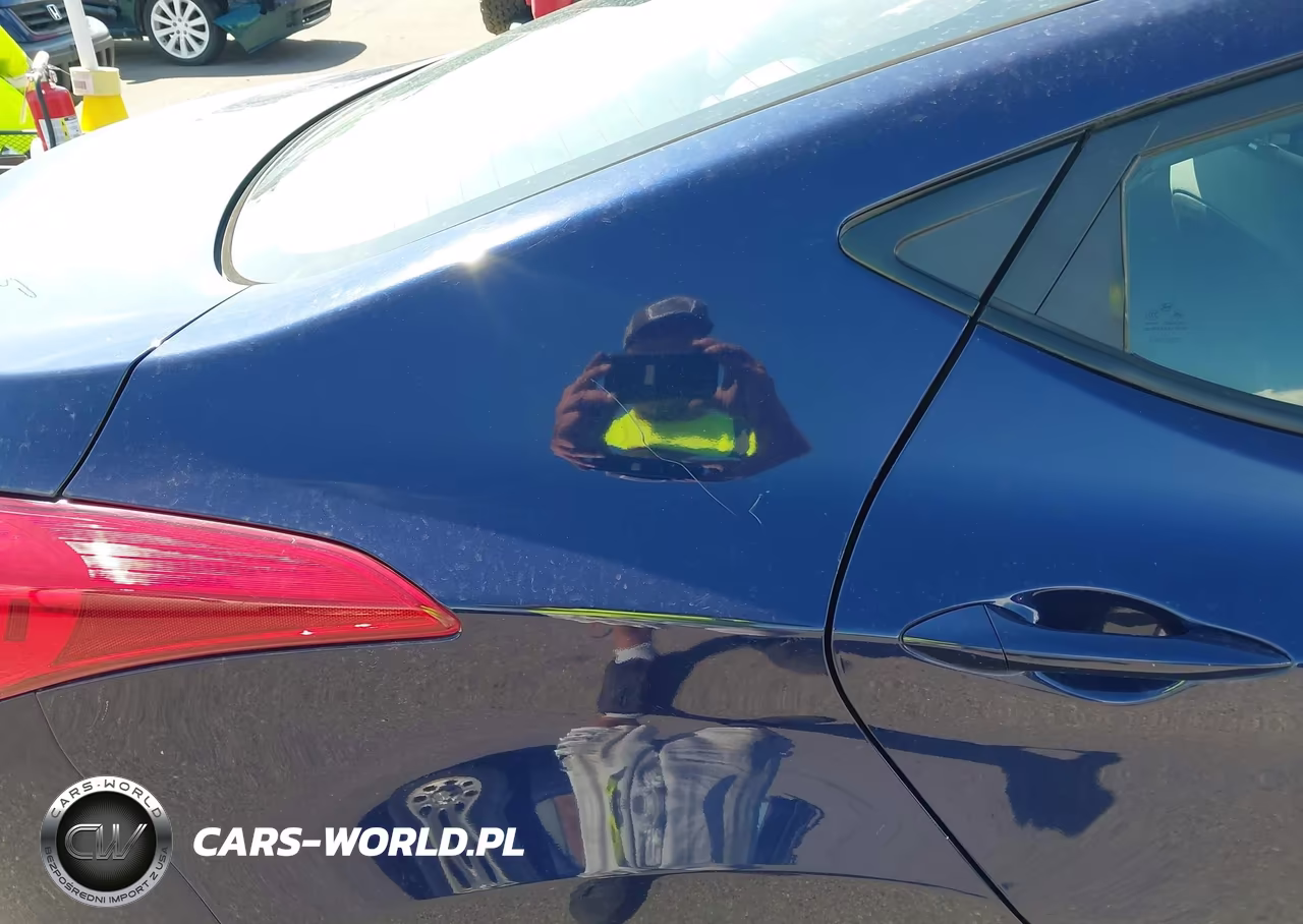 2012 Hyundai Elantra Gls VIN:5NPDH4AE5CH141083 - 14