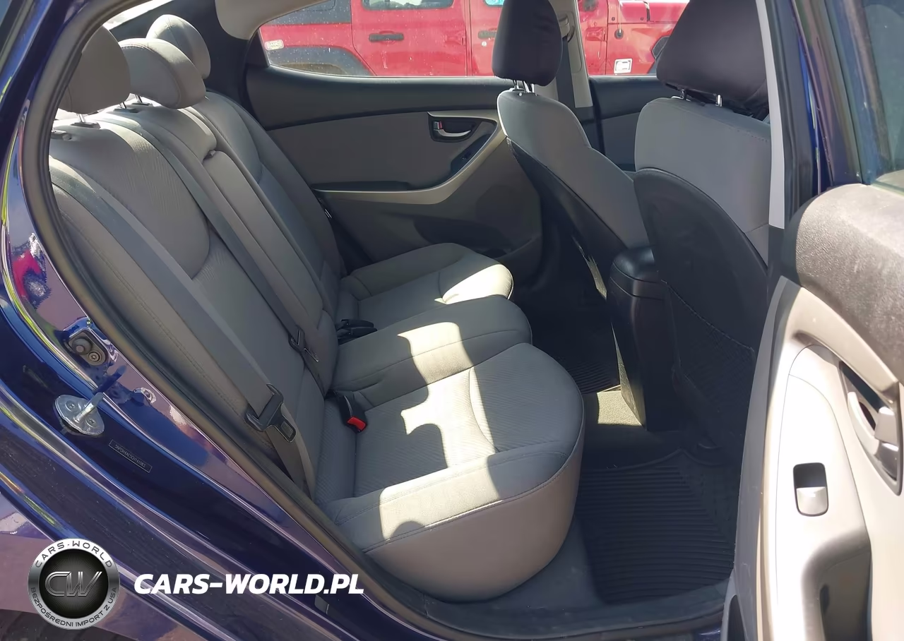 2012 Hyundai Elantra Gls VIN:5NPDH4AE5CH141083 - 8